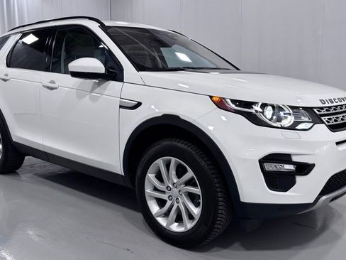 Used 2019 Land Rover Discovery Sport HSE AWD/4WD image 4