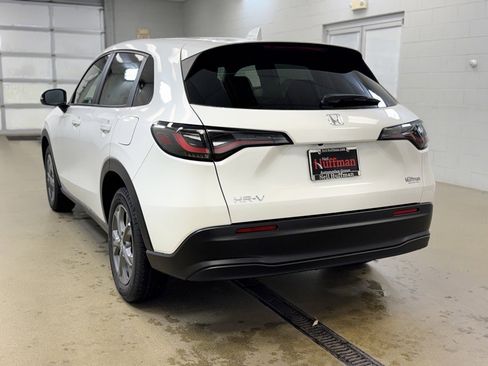 New 2026 Honda HR-V LX image 7
