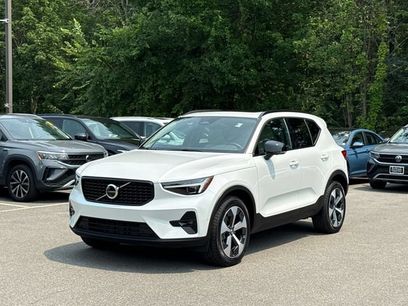 Certified 2026 Volvo XC40 B5 Plus