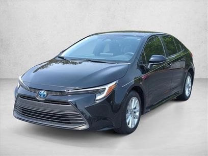 Used 2024 Toyota Corolla LE w/ LE Convenience Package
