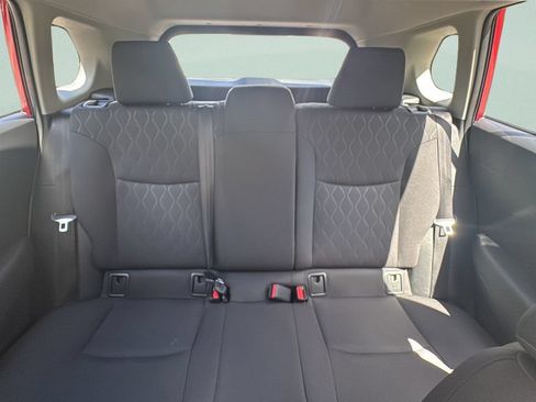 Used 2024 Toyota Corolla Cross LE w/ Moonroof Package FWD image 10