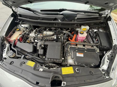 Used 2014 Toyota Prius Two FWD image 30