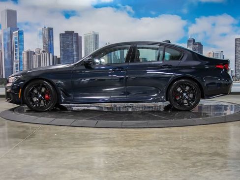 Used 2023 BMW M550i xDrive w/ Executive Package AWD/4WD image 5