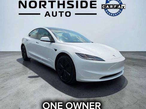 Used 2026 Tesla Model 3 RWD image 1