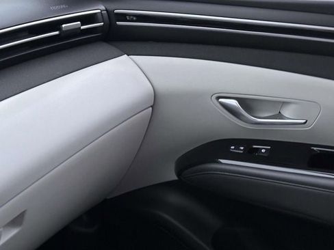 Used 2024 Hyundai Tucson Limited image 29