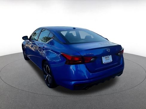 Used 2025 Nissan Altima 2.5 SR image 10