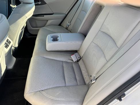 Used 2013 Honda Accord EX-L image 22