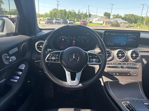 Used 2022 Mercedes-Benz GLC 300 4MATIC image 8