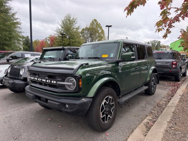 Used 2024 Ford Bronco Outer Banks AWD/4WD image 1