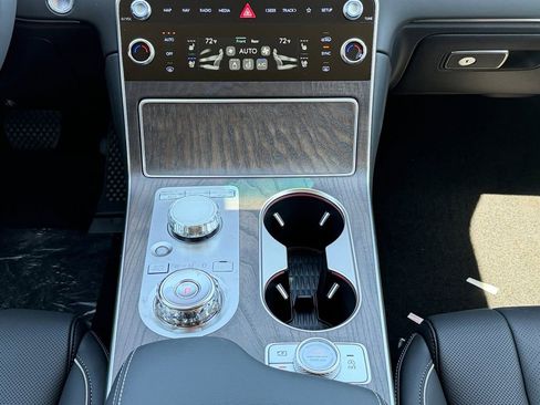 New 2026 Genesis GV80 2.5T Advanced AWD/4WD image 19