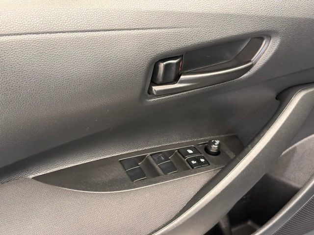 Used 2025 Toyota Corolla LE FWD image 14