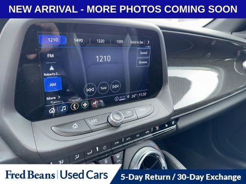 Used 2021 Chevrolet Camaro LT image 14
