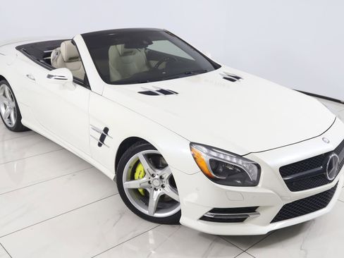 Used 2013 Mercedes-Benz SL 550 image 24
