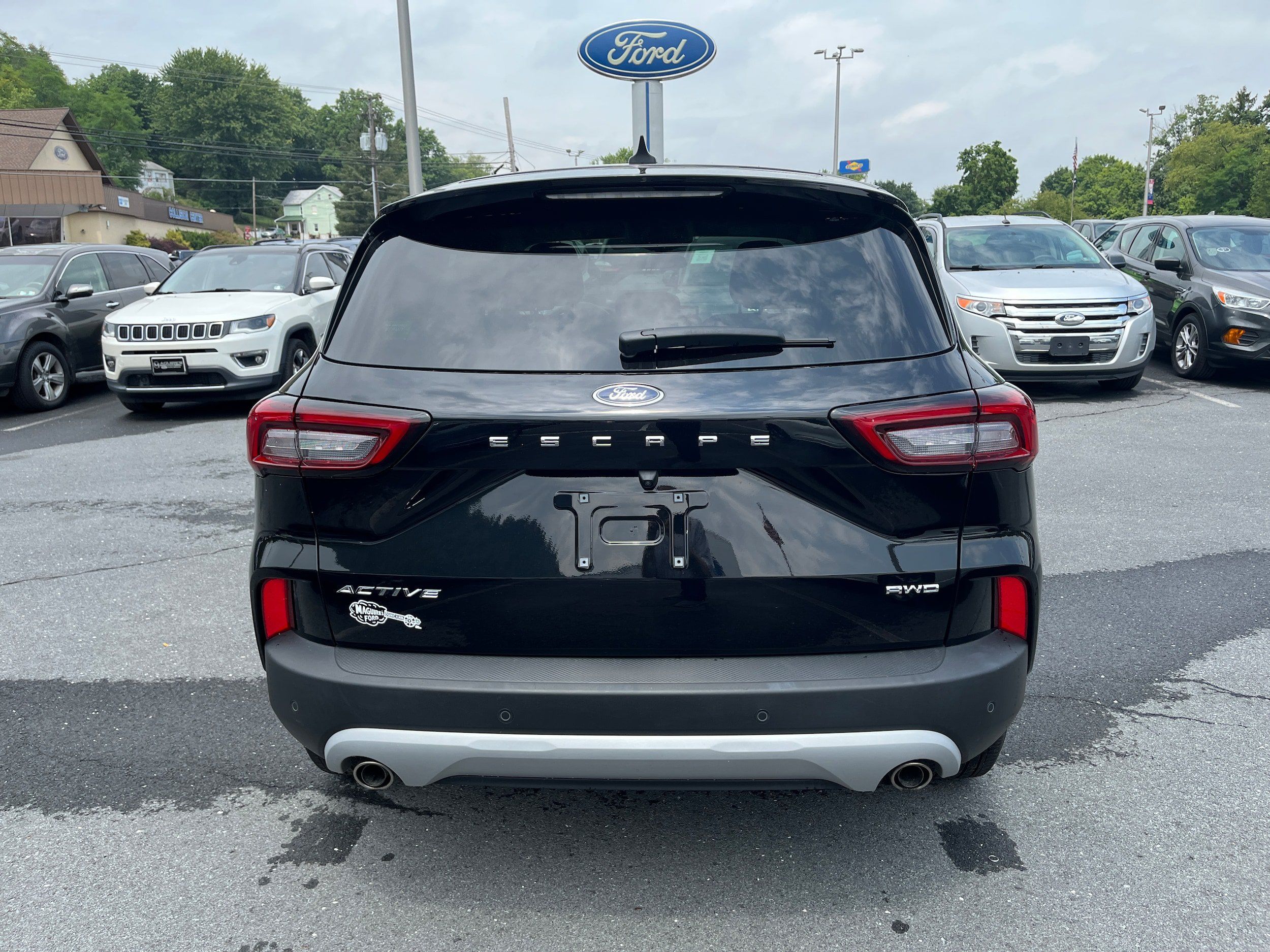 Used 2023 Ford Escape Active AWD/4WD image 6