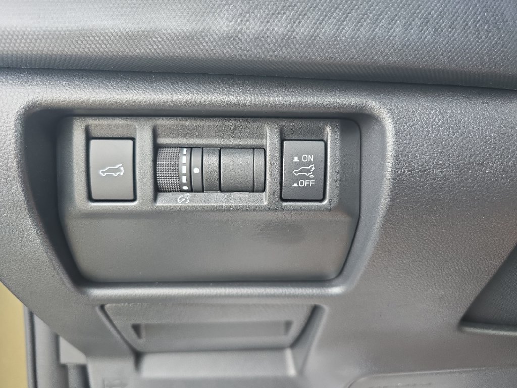 Used 2025 Subaru Forester Limited w/ Popular Package #2 AWD/4WD image 22