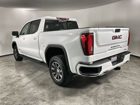 Used 2025 GMC Sierra 1500 AT4 w/ AT4 Premium Package image 6
