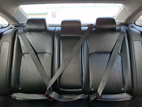 Certified 2024 Honda Civic Touring image 19