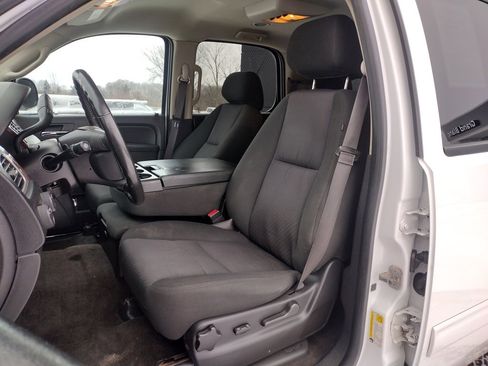 Used 2014 GMC Yukon SLE image 10
