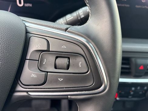 Used 2025 Buick Encore GX Preferred image 22
