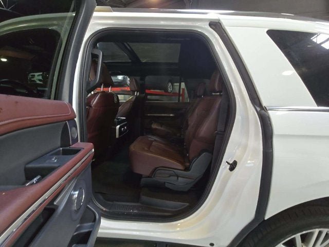 Used 2024 Ford Expedition Max Limited AWD/4WD image 15