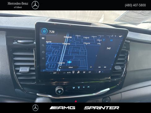 Used 2024 Ford Transit 350 XLT image 22