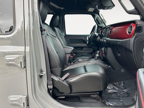 Used 2020 Jeep Gladiator Rubicon image 10