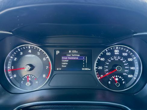 Used 2023 Kia Forte LXS image 22