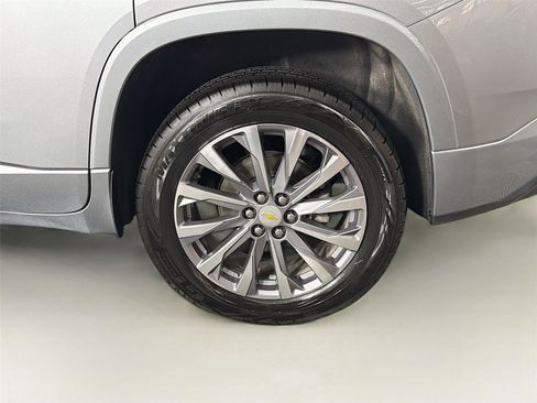 Used 2023 Chevrolet Traverse Premier w/ LPO, Floor Liner Package AWD/4WD image 35