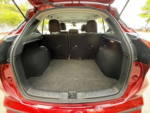 Used 2021 Nissan Kicks SV image 22