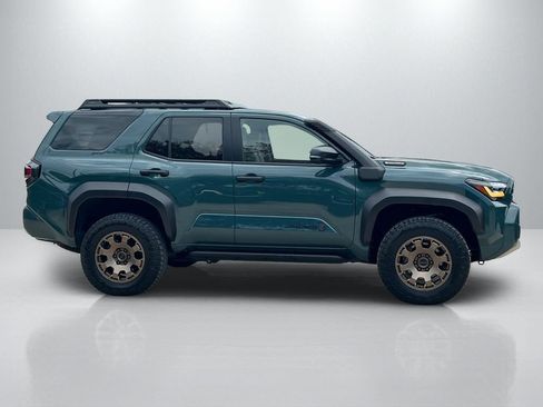 Certified 2025 Toyota 4Runner Trailhunter AWD/4WD image 4