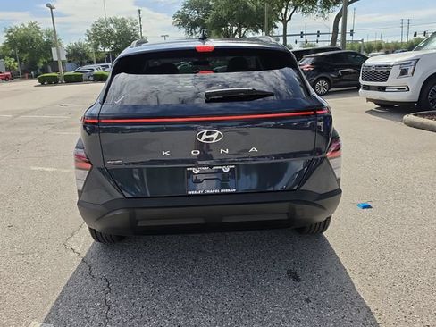 Used 2025 Hyundai Kona SEL FWD image 7