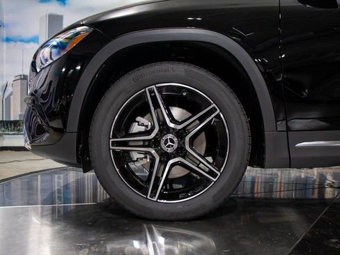 Used 2026 Mercedes-Benz GLA 250 4MATIC image 7