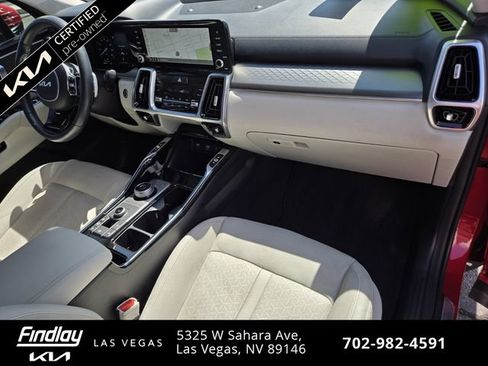 Certified 2023 Kia Sorento SX Prestige AWD/4WD image 22