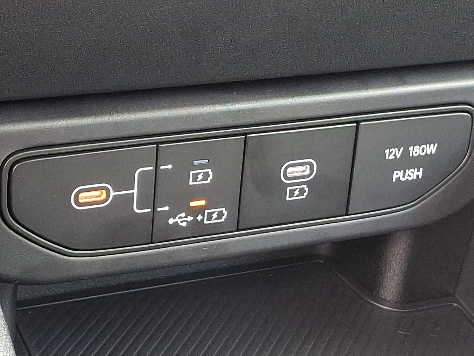 New 2026 Kia K4 FWD image 15