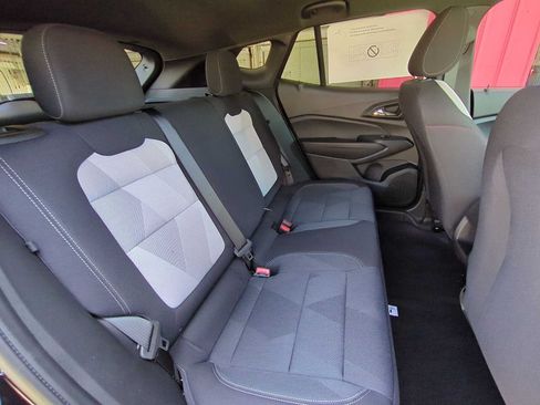 New 2026 Chevrolet Trax RS FWD image 25