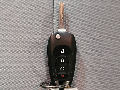 Used 2022 Chevrolet Trax LT image 32