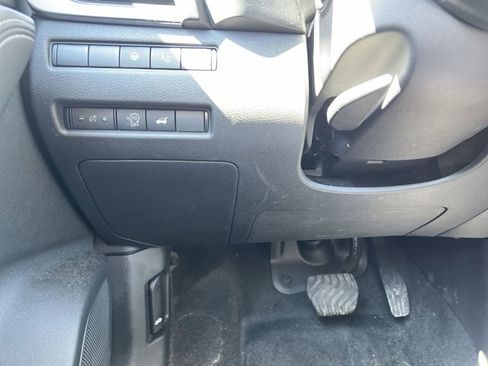 Used 2023 Nissan Rogue Platinum w/ Platinum Premium Package image 18