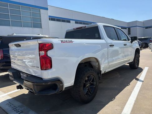 Used 2020 Chevrolet Silverado 1500 Custom Trail Boss w/ Custom Convenience Package image 12