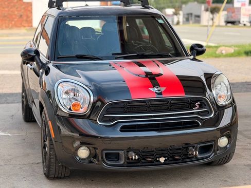 Used 2016 MINI Cooper Countryman S FWD image 1