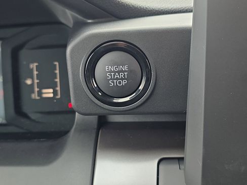 Used 2026 Toyota Tacoma SR5 AWD/4WD image 26