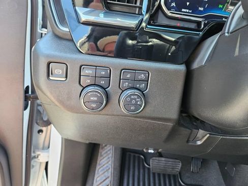 Used 2024 Chevrolet Silverado 1500 RST w/ True North Edition Plus AWD/4WD image 31
