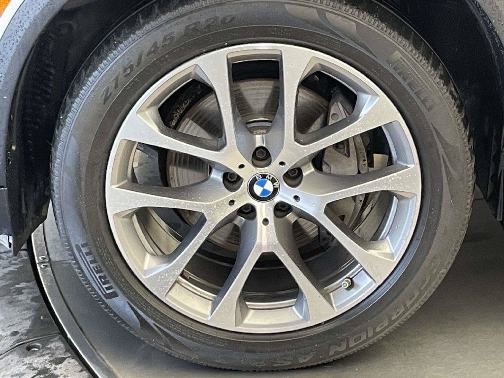 Used 2021 BMW X5 xDrive40i w/ Convenience Package AWD/4WD image 11