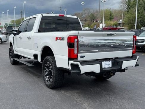 Used 2024 Ford F350 Platinum AWD/4WD image 6