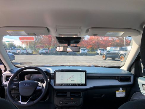 New 2025 Ford Maverick XLT w/ XLT Luxury Package image 35