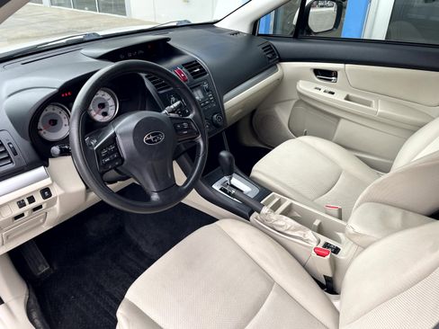 Used 2013 Subaru Impreza 2.0i Premium w/ Popular Pkg 1 AWD/4WD image 10
