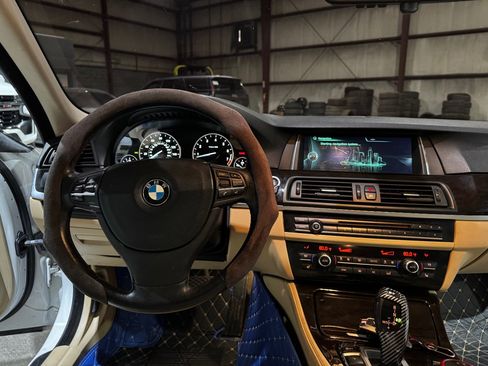Used 2014 BMW 535i xDrive xDrive image 30