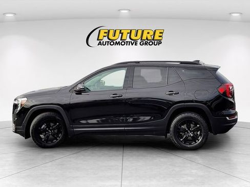 Used 2022 GMC Terrain AT4 w/ Infotainment Package II image 8