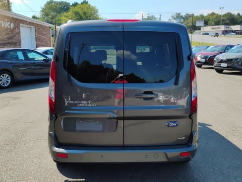 Used 2022 Ford Transit Connect XLT FWD image 6
