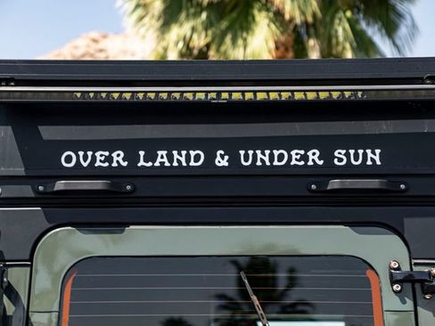 Used 1991 Land Rover Defender 110 image 22