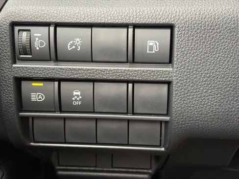 Used 2026 Toyota 4Runner SR5 AWD/4WD image 29